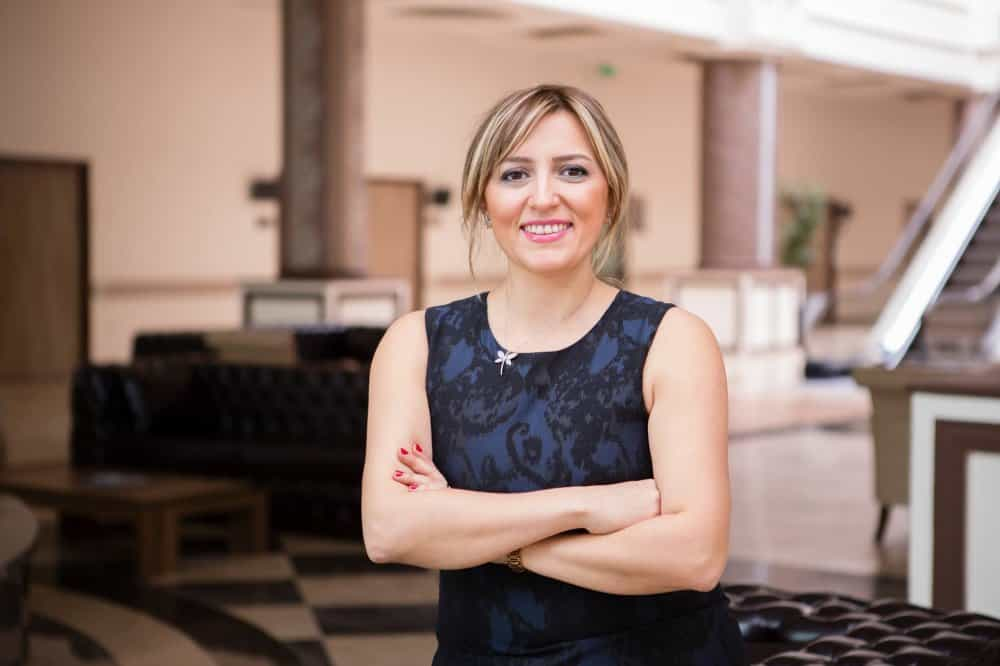 Dr. Esra Cabuk Comert Clinic